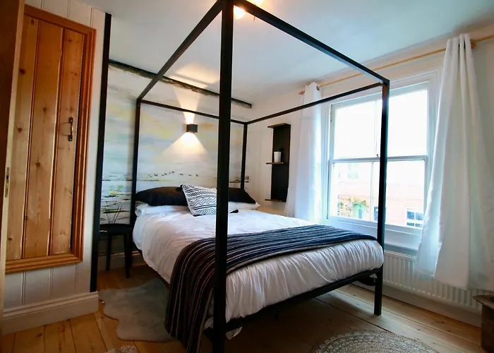 Cockle Cottage, An Artists Haven, Charming Cottage By Air Premier