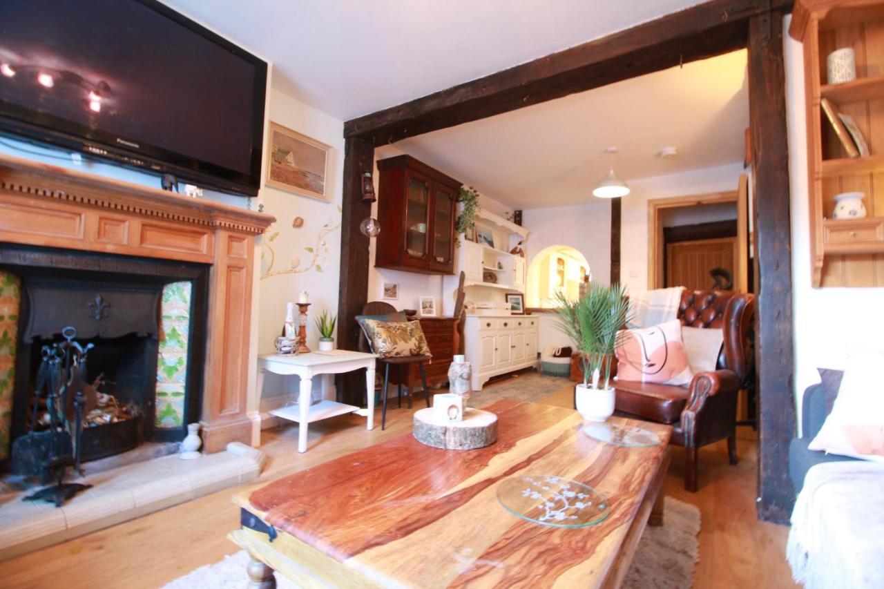Holiday home Cockle Cottage, An Artists Haven, Charming By Air Premier *